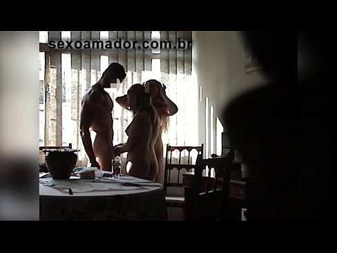 ❤️ Seks arkadaşlar dev bir adam ve onunla bir üçlü davet ️ Sikiş videosu bize %tr.xxxhdporn.ru ☑